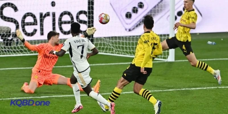 Đánh giá phong độ cặp đấu trước giờ tranh tài